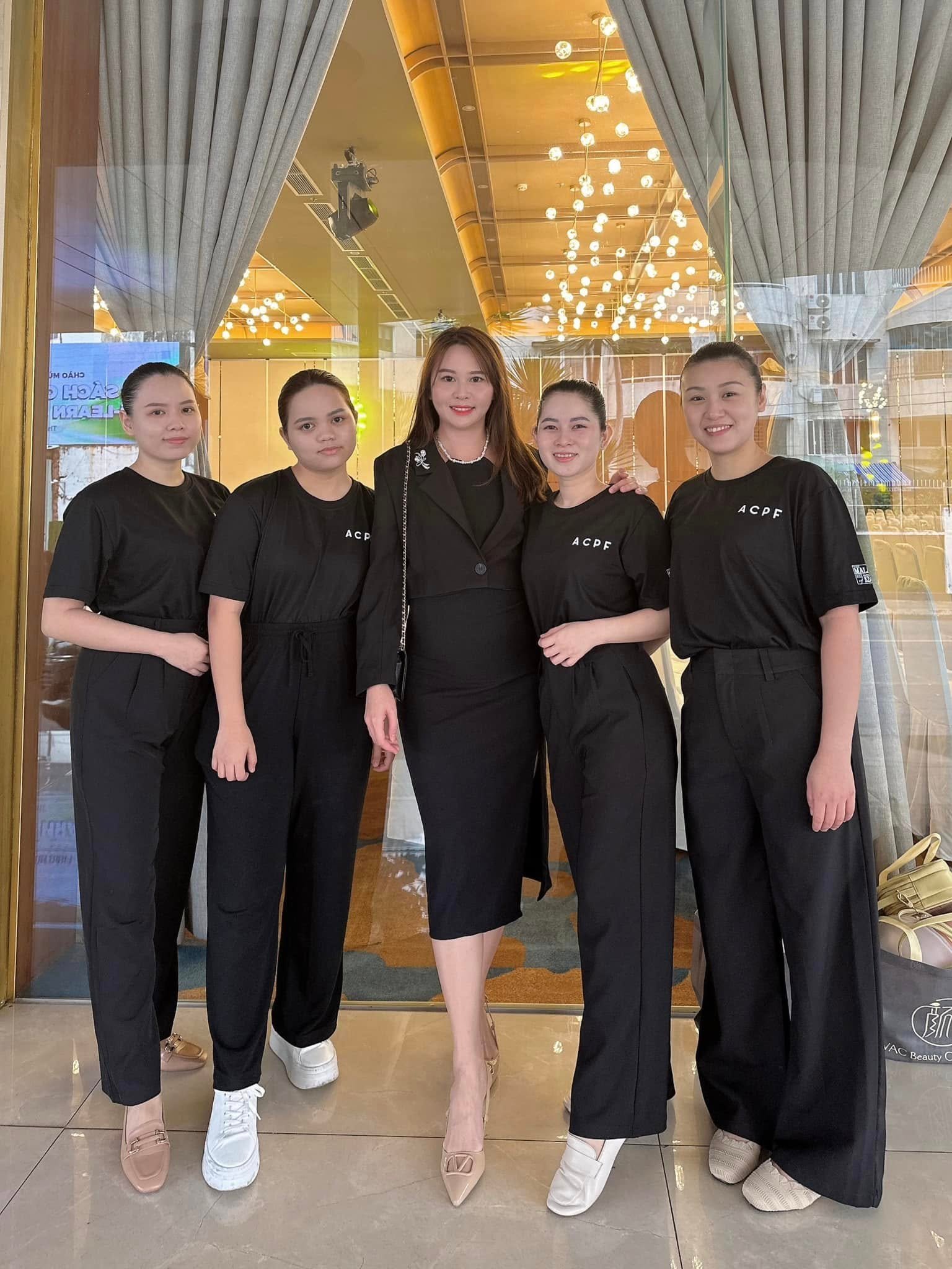 PinkyTan VacBeauty